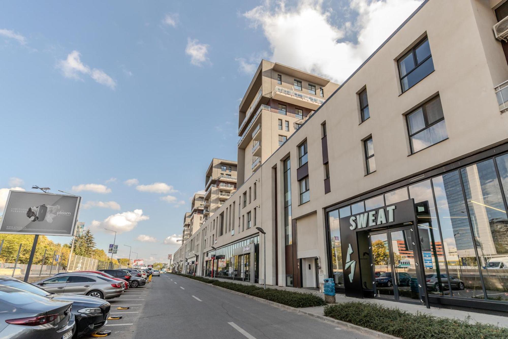 Perfect Stay: Urban Heaven In Aviatiei Business Area Бухарест Экстерьер фото