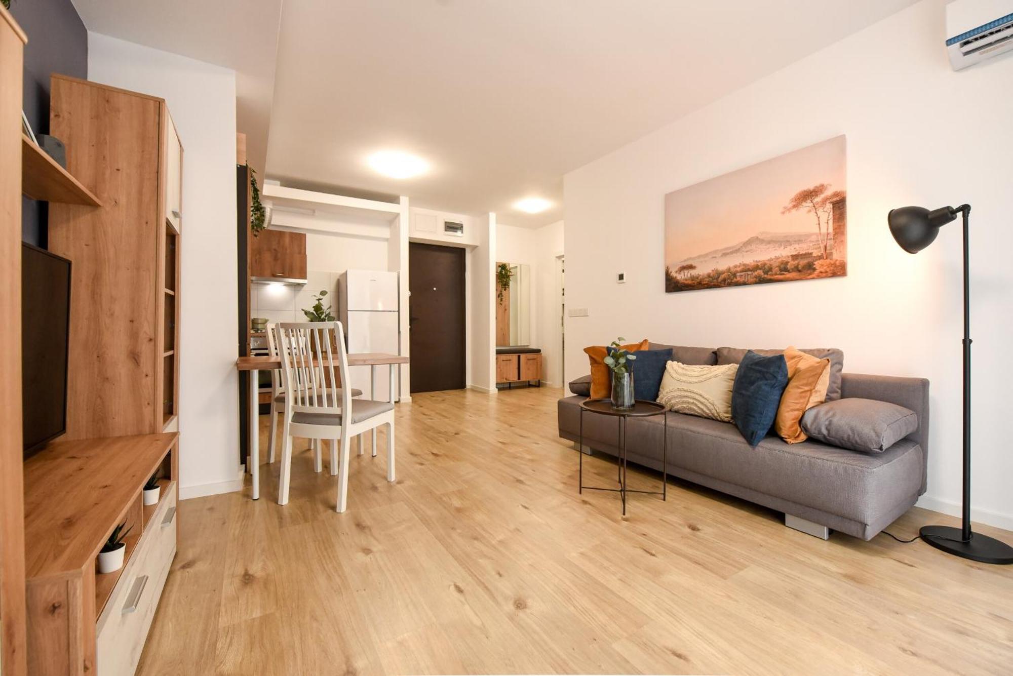 Perfect Stay: Urban Heaven In Aviatiei Business Area Бухарест Номер фото