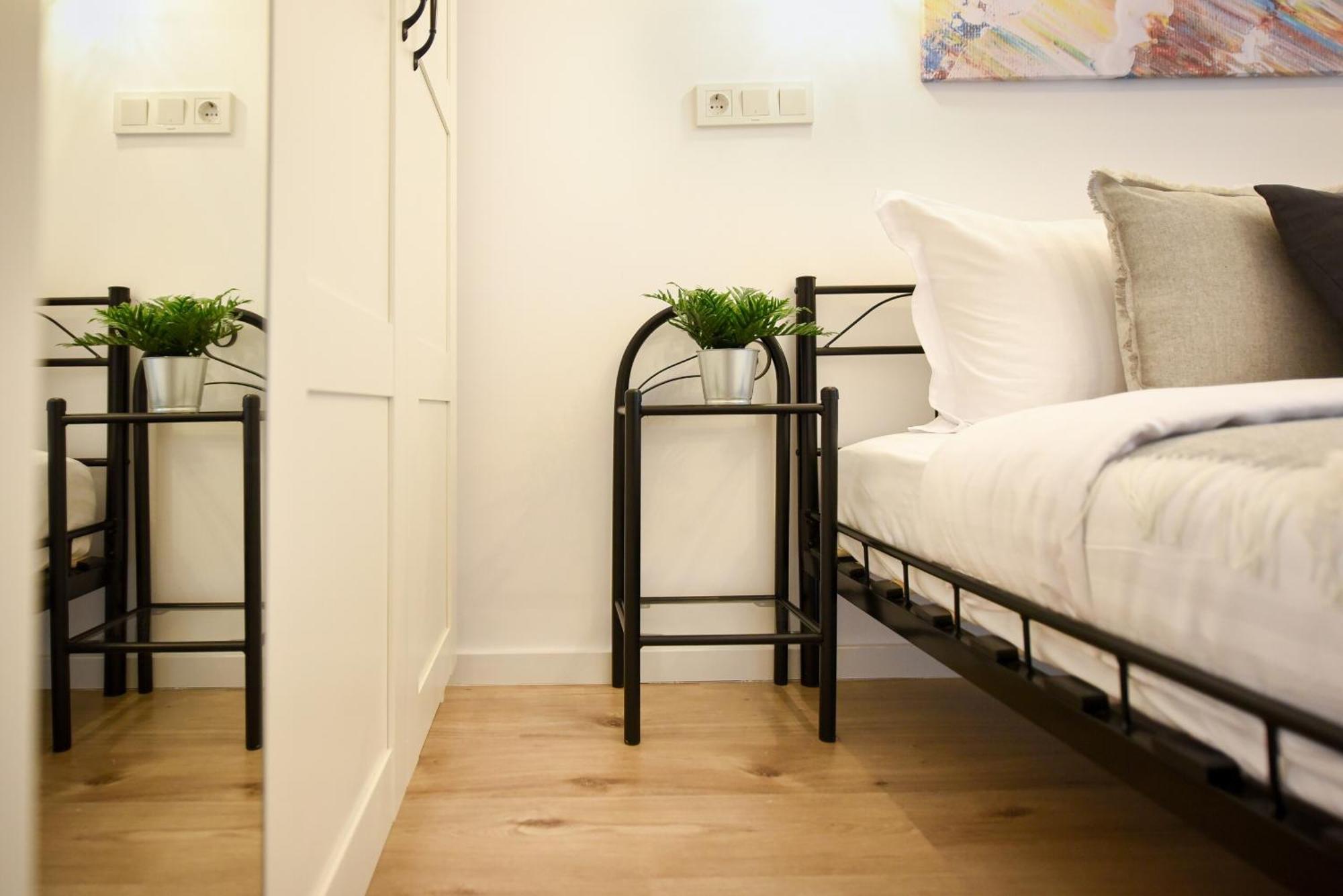 Perfect Stay: Urban Heaven In Aviatiei Business Area Бухарест Номер фото